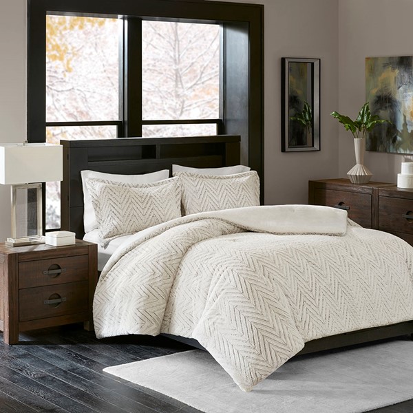 Adelyn Ultra Plush Down Alternative Comforter Set By Madison Park