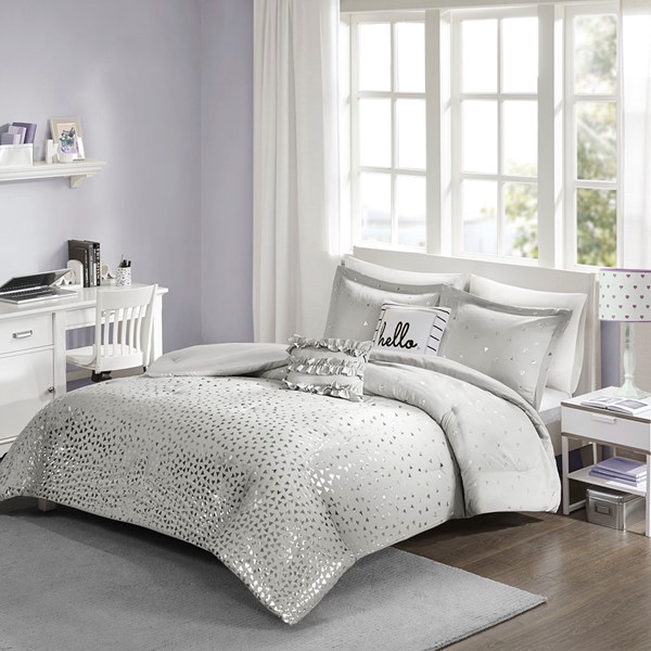 Zoey Metallic Triangle Print Comforter Set By Intelligent Design